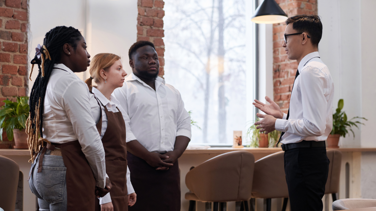 Restaurantpersonal meistern: Der ultimative Leitfaden zur Exzellenz
