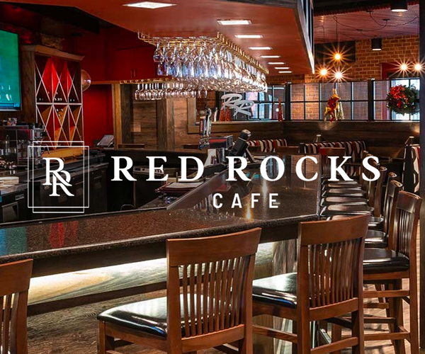 Wie Red Rocks Cafe mit Voice AI 60% der Anrufe vollständig automatisiert